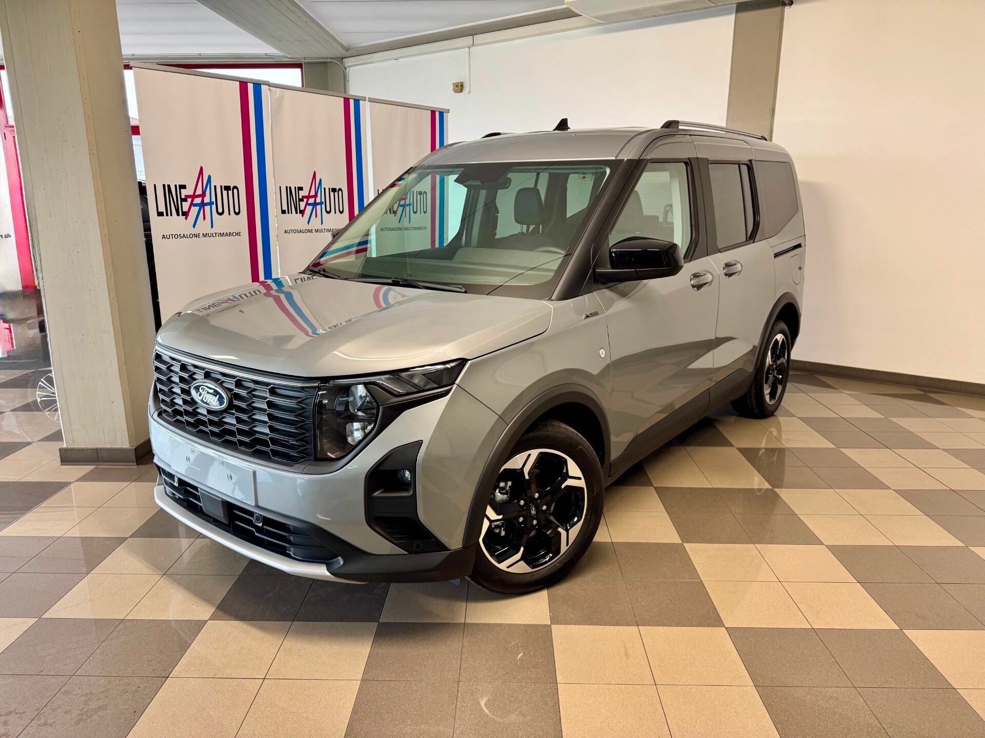 Foto FORD Tourneo Courier 2ªs